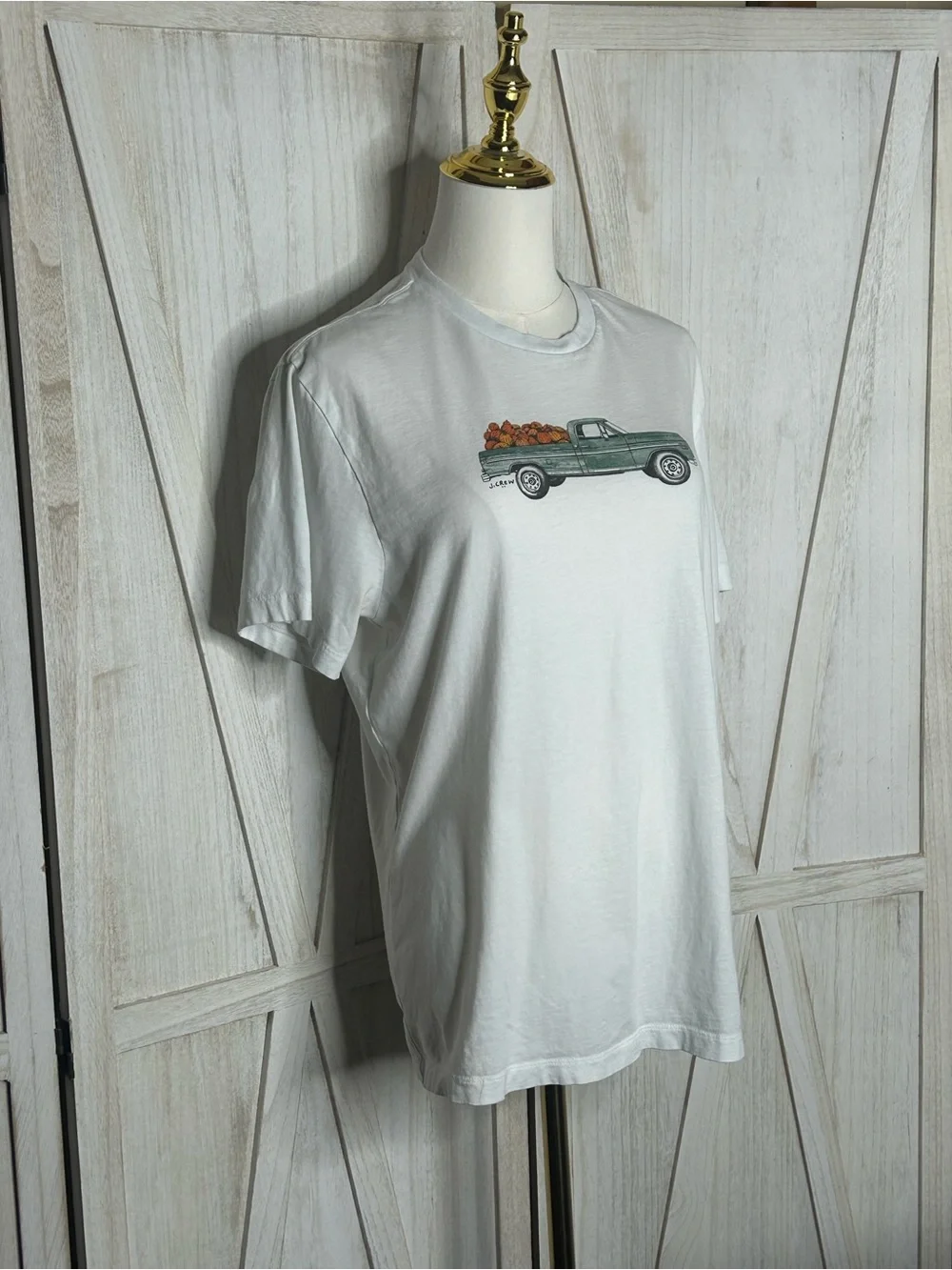 J. Crew Preppy Fall White Crewneck Tee Pickup Truck with Pumpkins Autumn Sz M